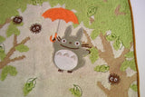 Mini Handtuch - Totoro fliegt mit Regenschirm im Wald