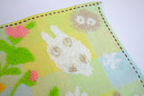 Mini Handtuch - Totoro mit Blumenstrauß